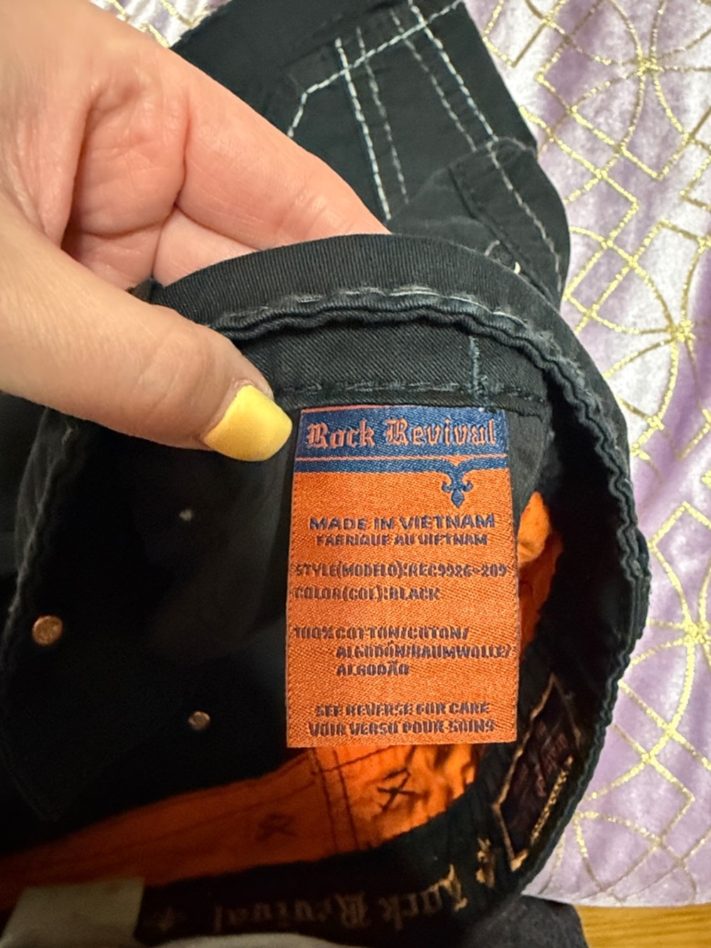 ๐ฅ NWT Rock Revival Black Men's Cargo Shorts with Contrast Stitching - Picture 12 of 13